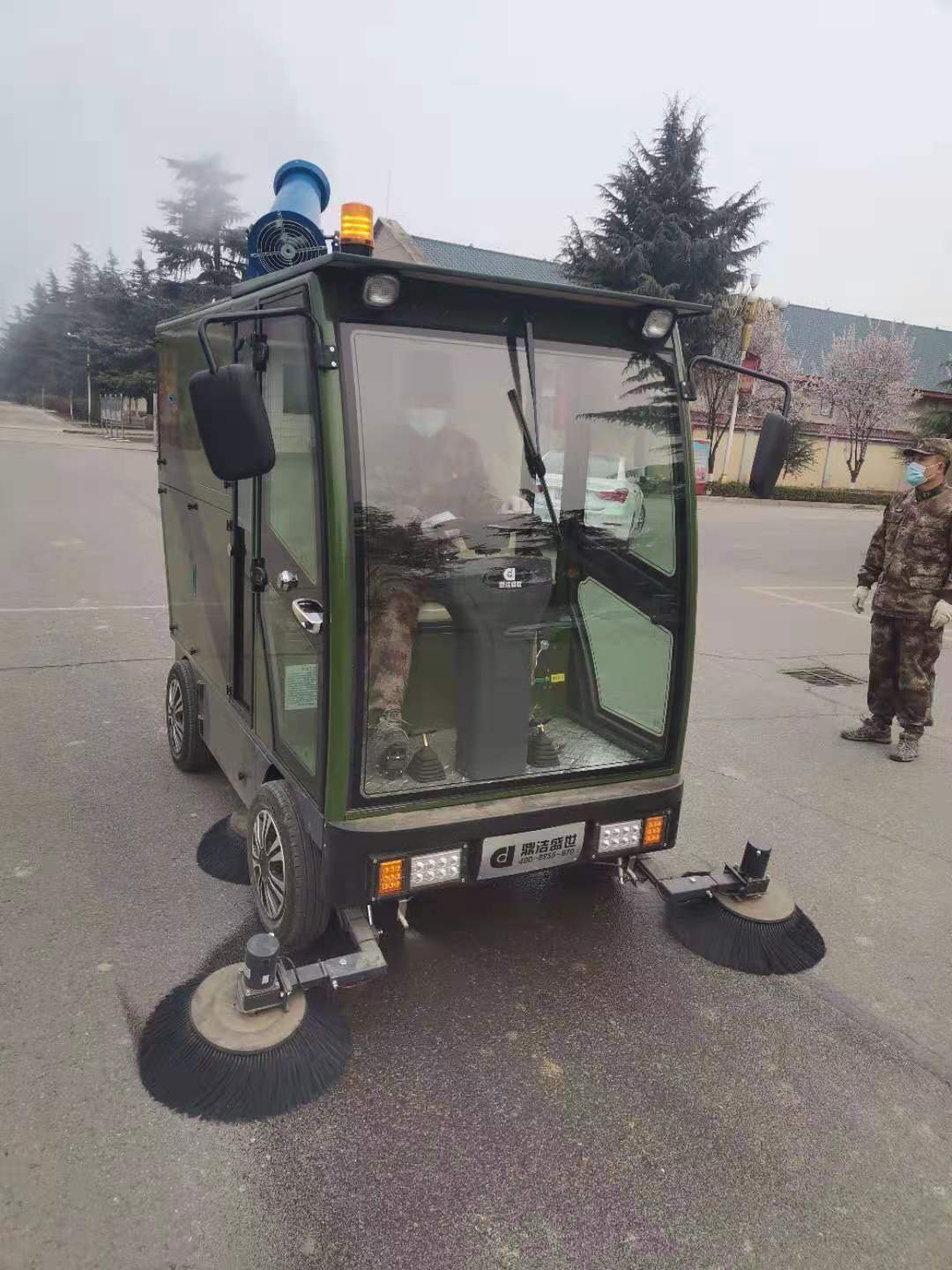 陜西西安，四川綿陽軍隊(duì)交機(jī)DJ2300GYWP掃地機(jī)